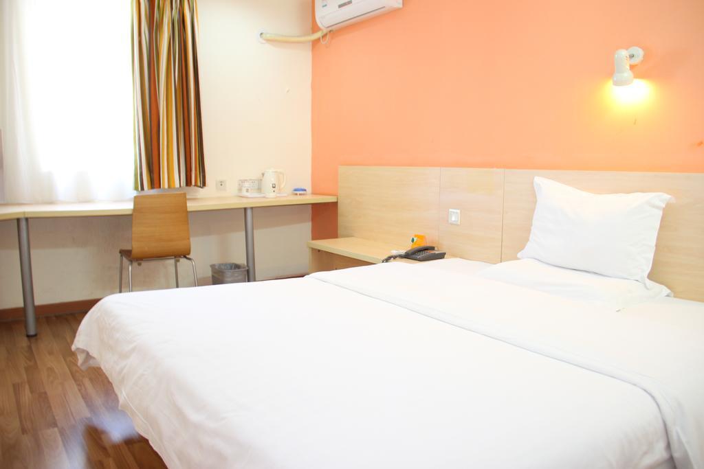 7Days Inn Beijing Liujiayao Station חדר תמונה